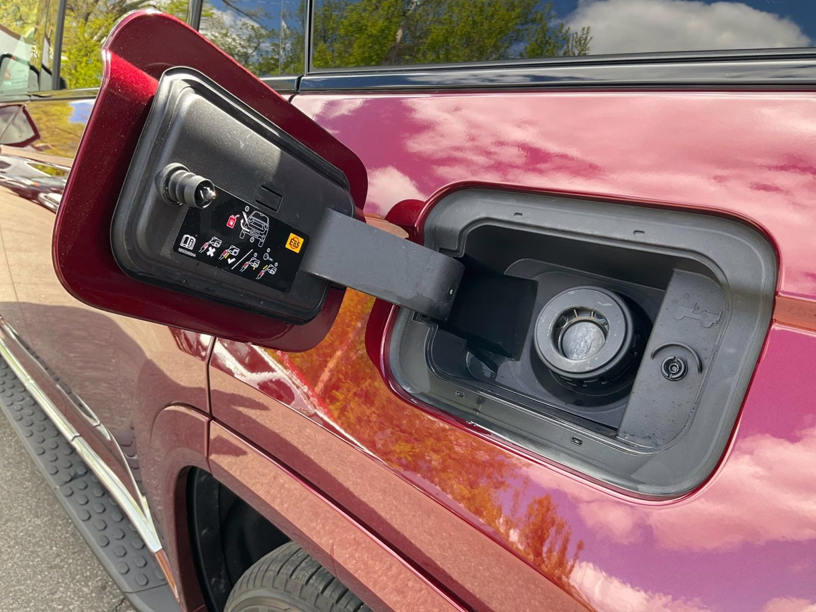 2024 Velvet Red Pearlcoat Jeep Grand Cherokee Summit 4X4 SUV