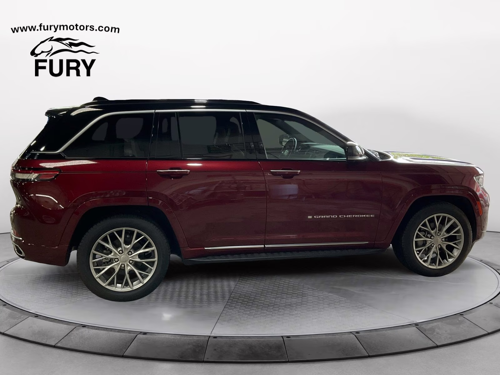 Used 2024 Jeep Grand Cherokee Summit with VIN 1C4RJHEG4R8607249 for sale in South Saint Paul, Minnesota