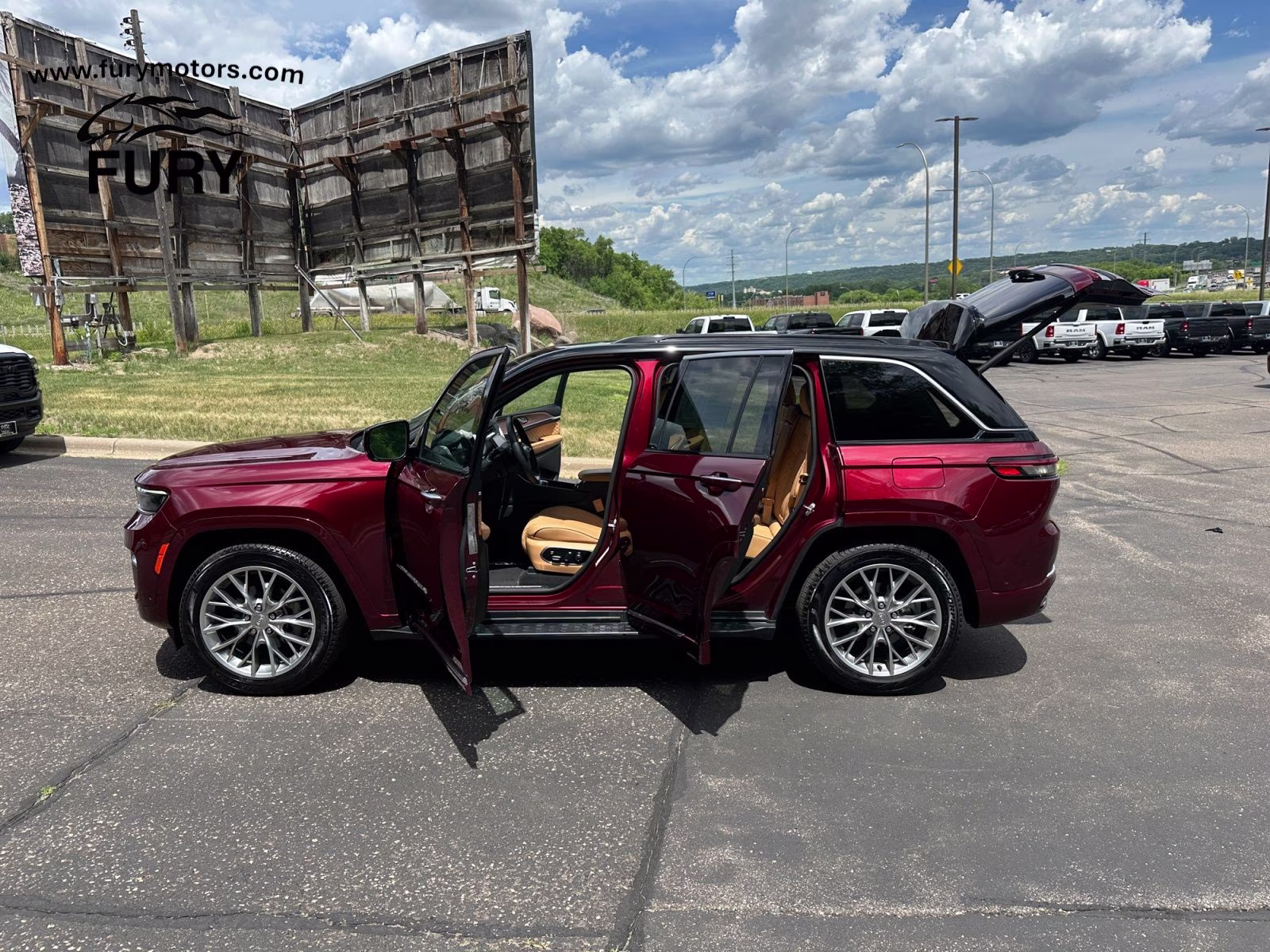 2024 Velvet Red Pearlcoat Jeep Grand Cherokee Summit 4X4 SUV