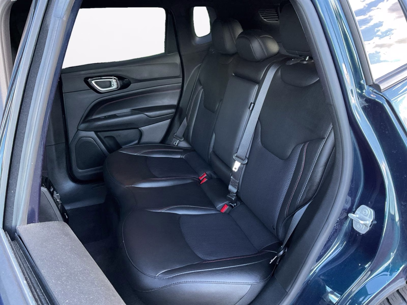 2024 Fathom Blue Pearlcoat Jeep Compass Trailhawk 4X4 SUV