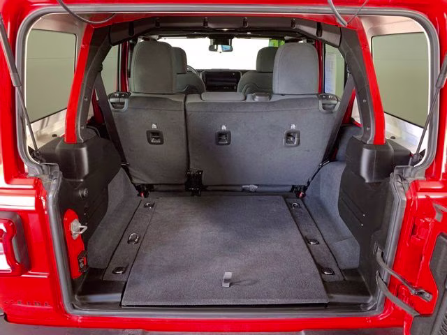 2025 Firecracker Red Clearcoat Jeep Wrangler Rubicon 4X4 SUV