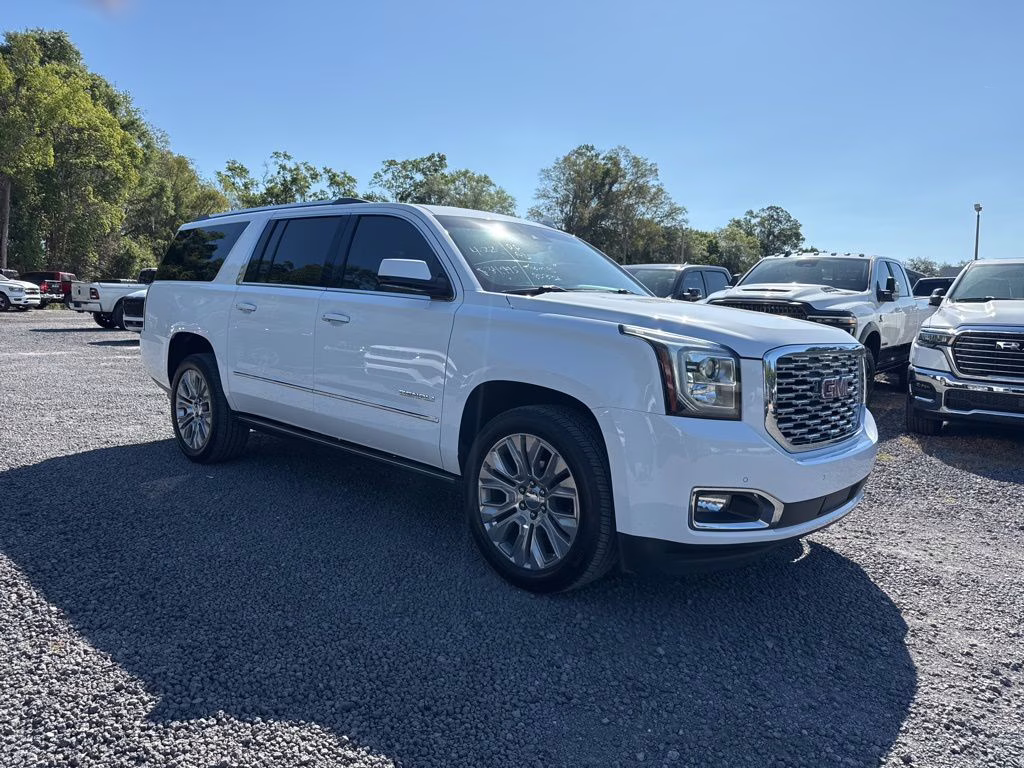 2018 Summit White GMC Yukon XL Denali 4X4 SUV