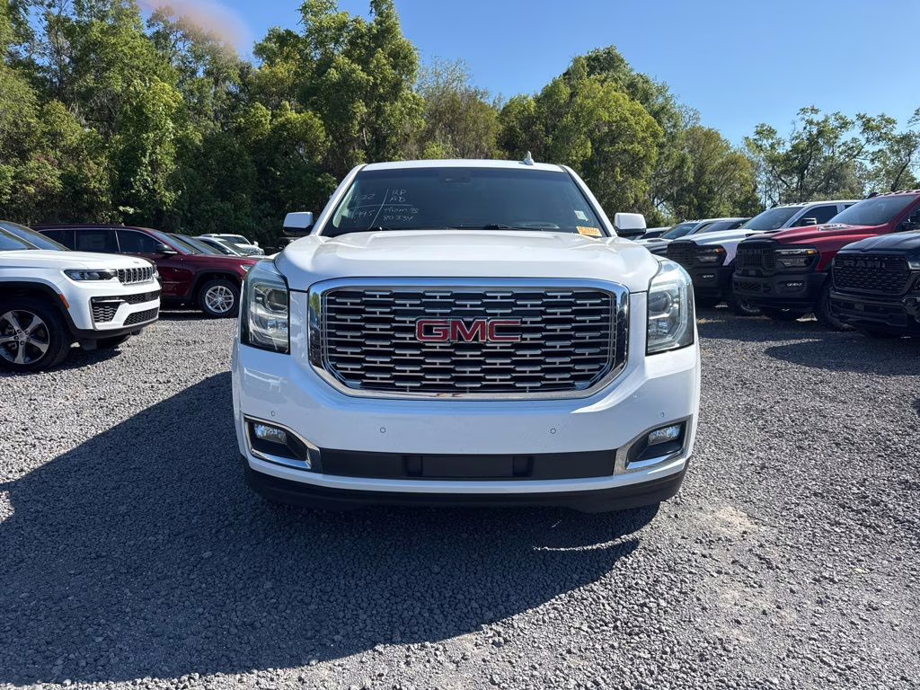 2018 Summit White GMC Yukon XL Denali 4X4 SUV