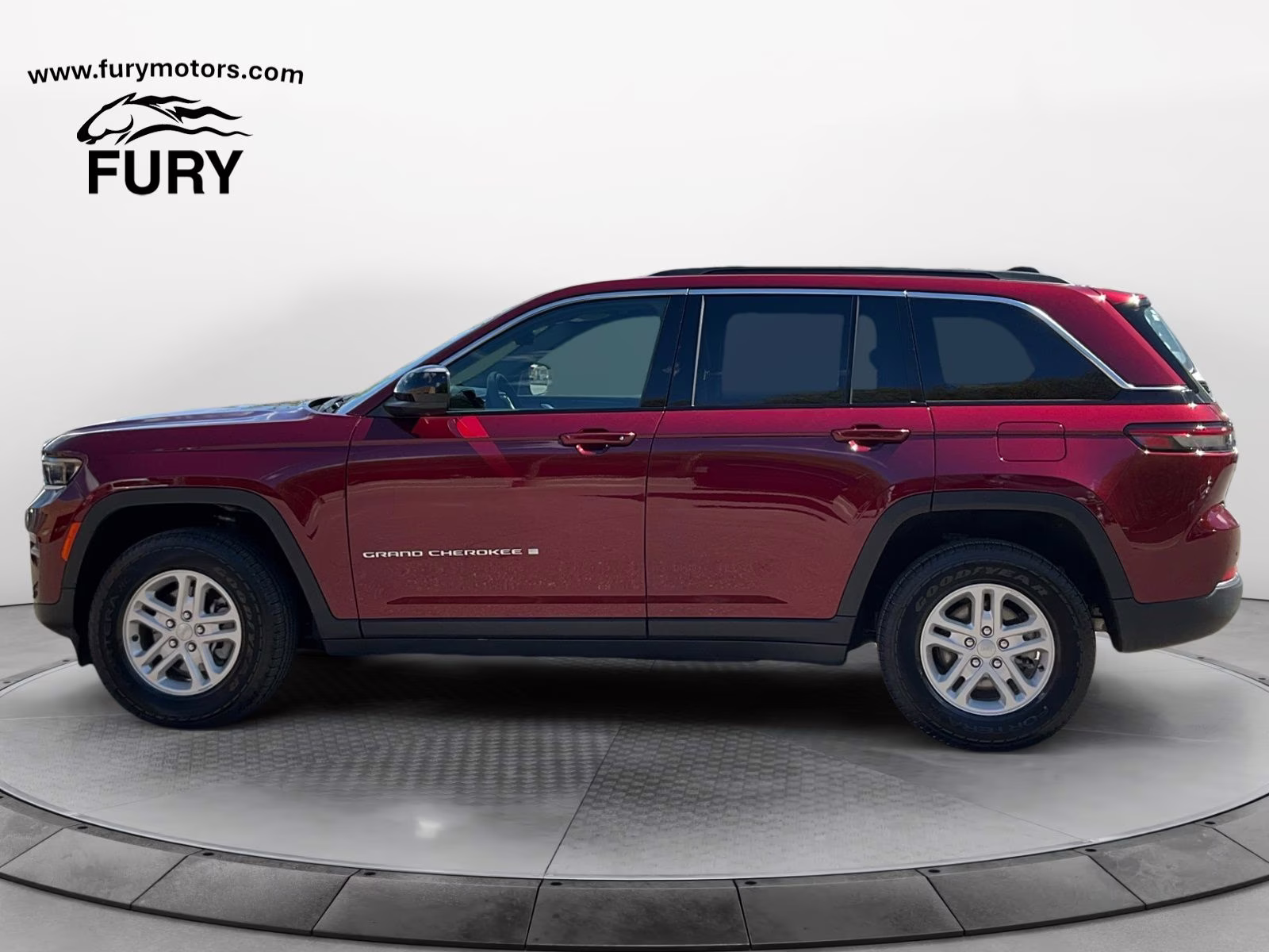2025 Velvet Red Pearlcoat Jeep Grand Cherokee Laredo 4X4 SUV