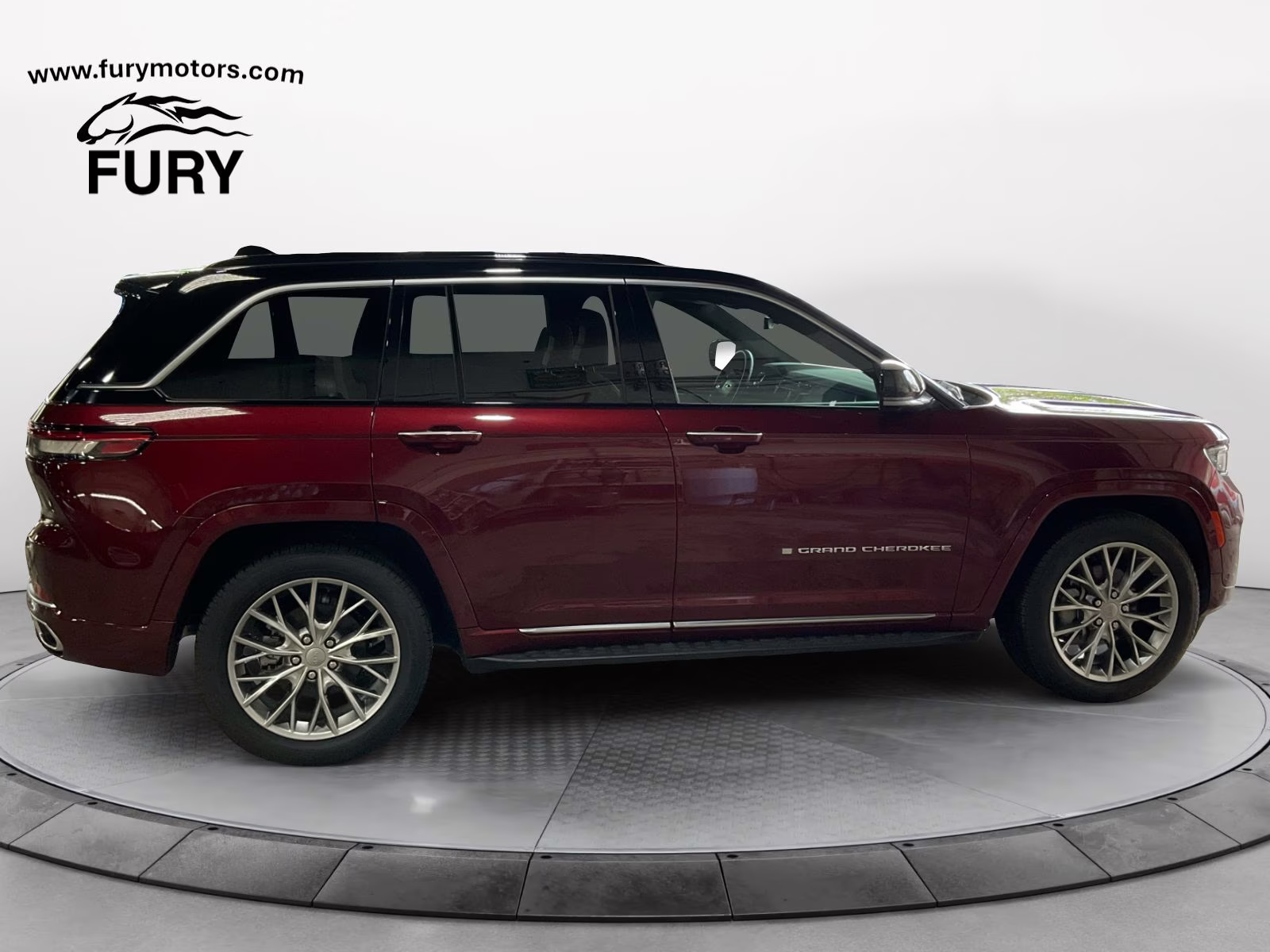 Used 2024 Jeep Grand Cherokee Summit with VIN 1C4RJHEG4R8607249 for sale in South Saint Paul, Minnesota