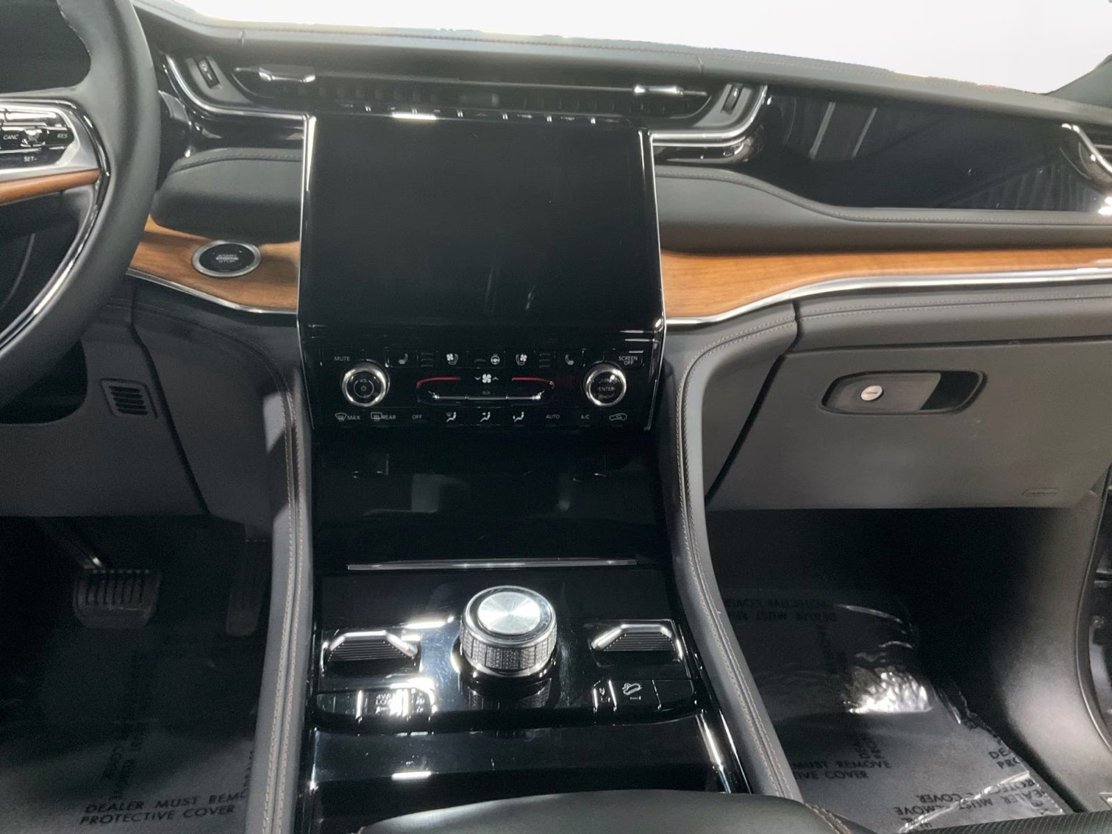 2024 Baltic Gray Metallic Clearcoat Jeep Grand Cherokee Summit 4X4 SUV