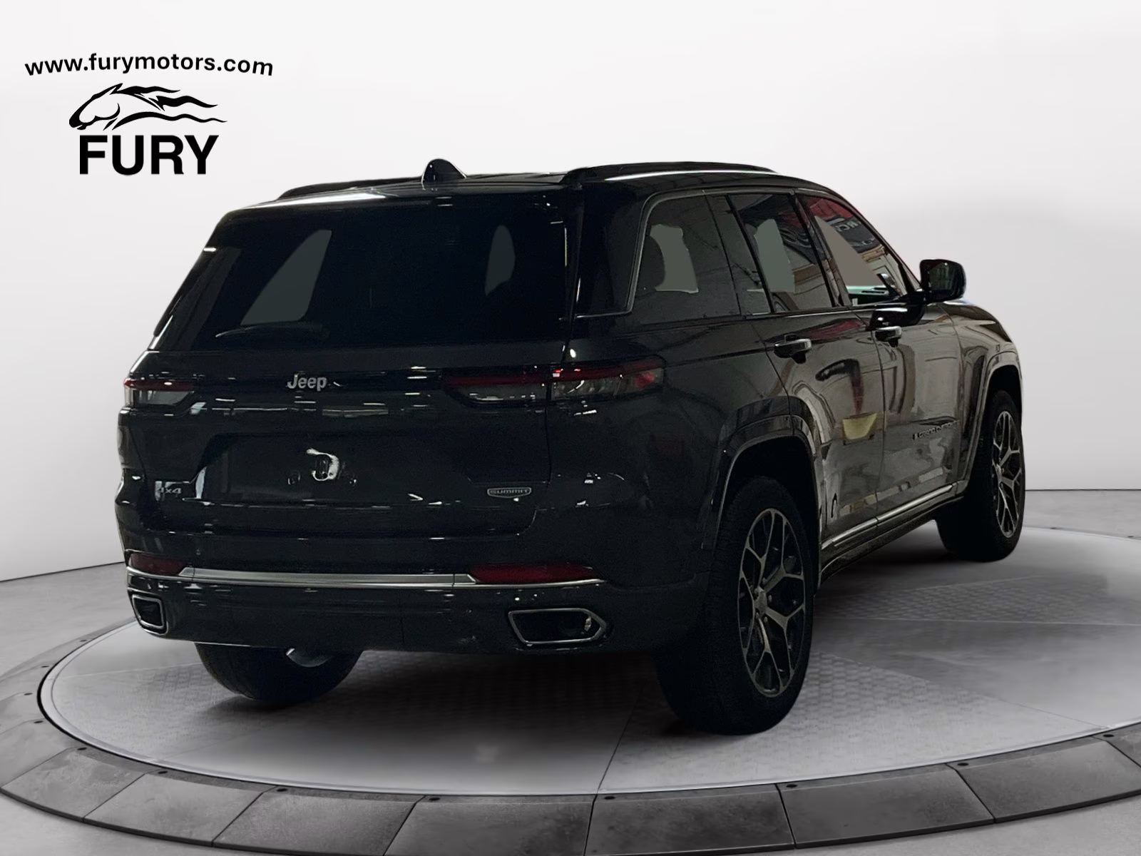 2024 Baltic Gray Metallic Clearcoat Jeep Grand Cherokee Summit 4X4 SUV