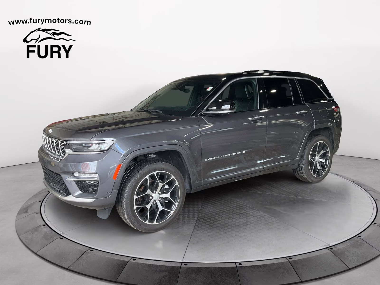 2024 Baltic Gray Metallic Clearcoat Jeep Grand Cherokee Summit 4X4 SUV