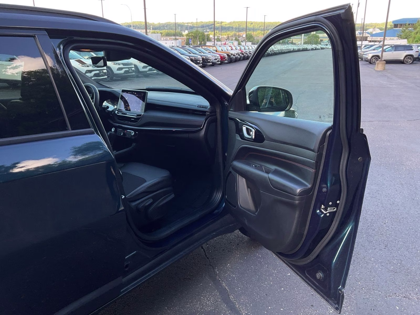 2024 Fathom Blue Pearlcoat Jeep Compass Trailhawk 4X4 SUV