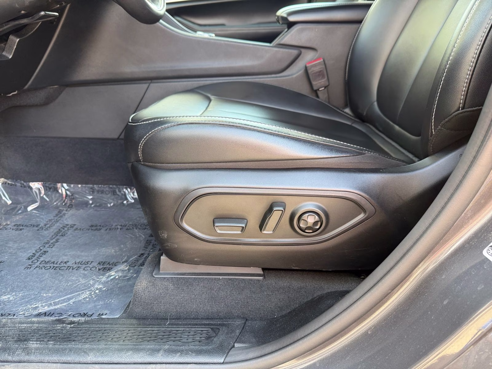 2025 Baltic Gray Metallic Clearcoat Jeep Grand Cherokee Limited 4X4 SUV