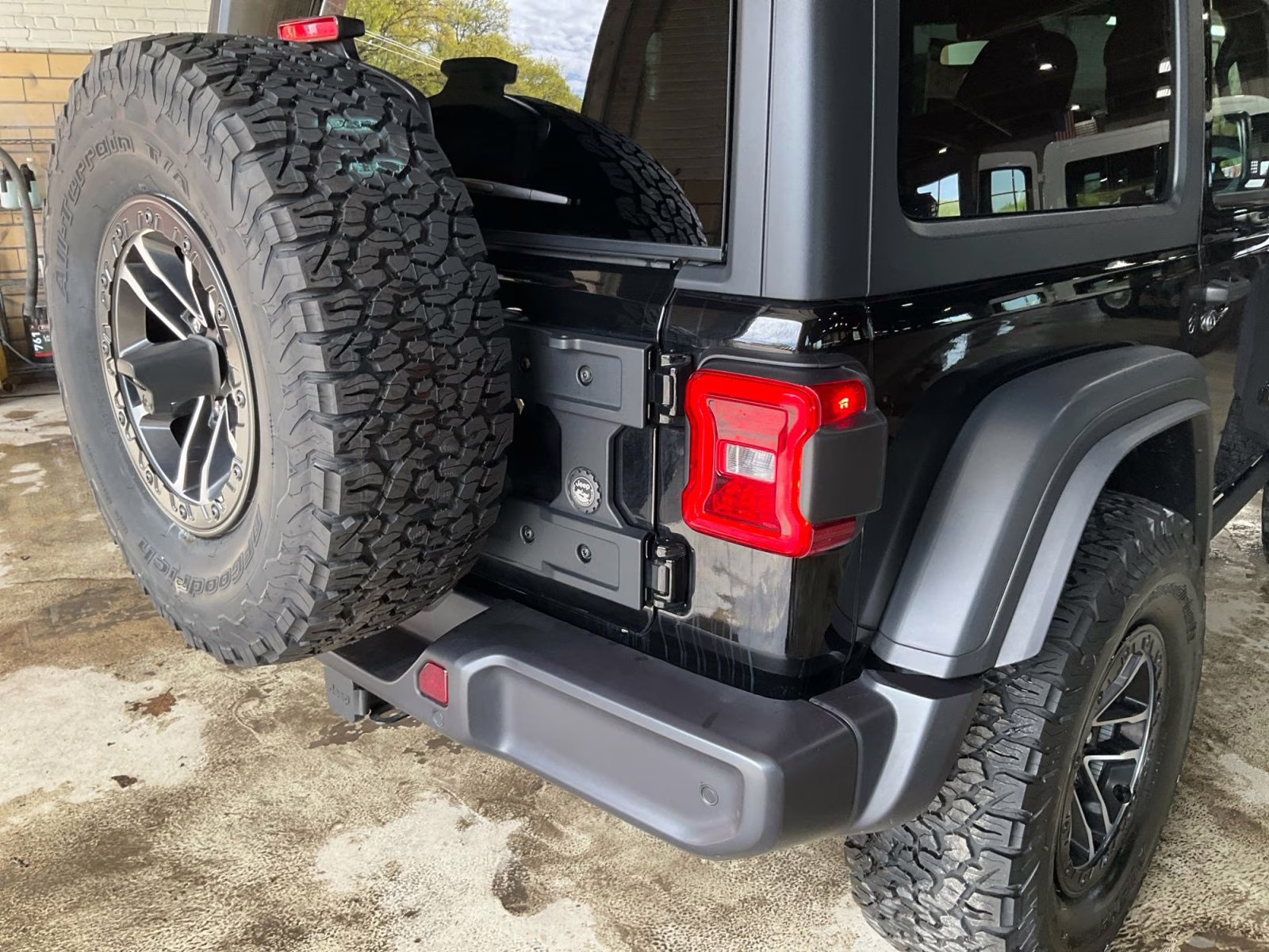 2026 Black Clearcoat Jeep Wrangler Willys 4X4 SUV