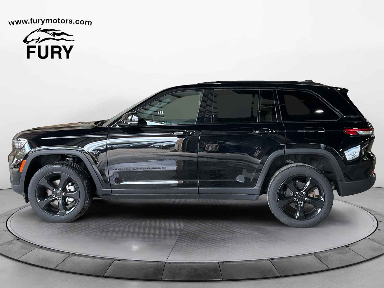 2024 Diamond Black Crystal Pearlcoat Jeep Grand Cherokee Limited 4X4 SUV