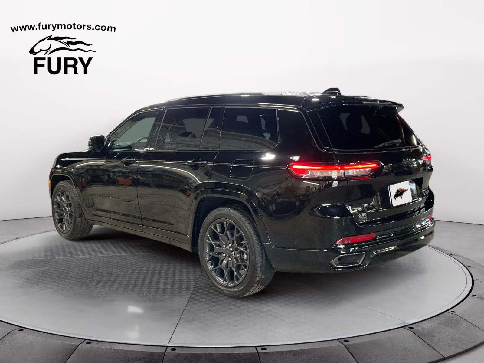 2023 Diamond Black Crystal Pearlcoat Jeep Grand Cherokee L Summit 4X4 SUV