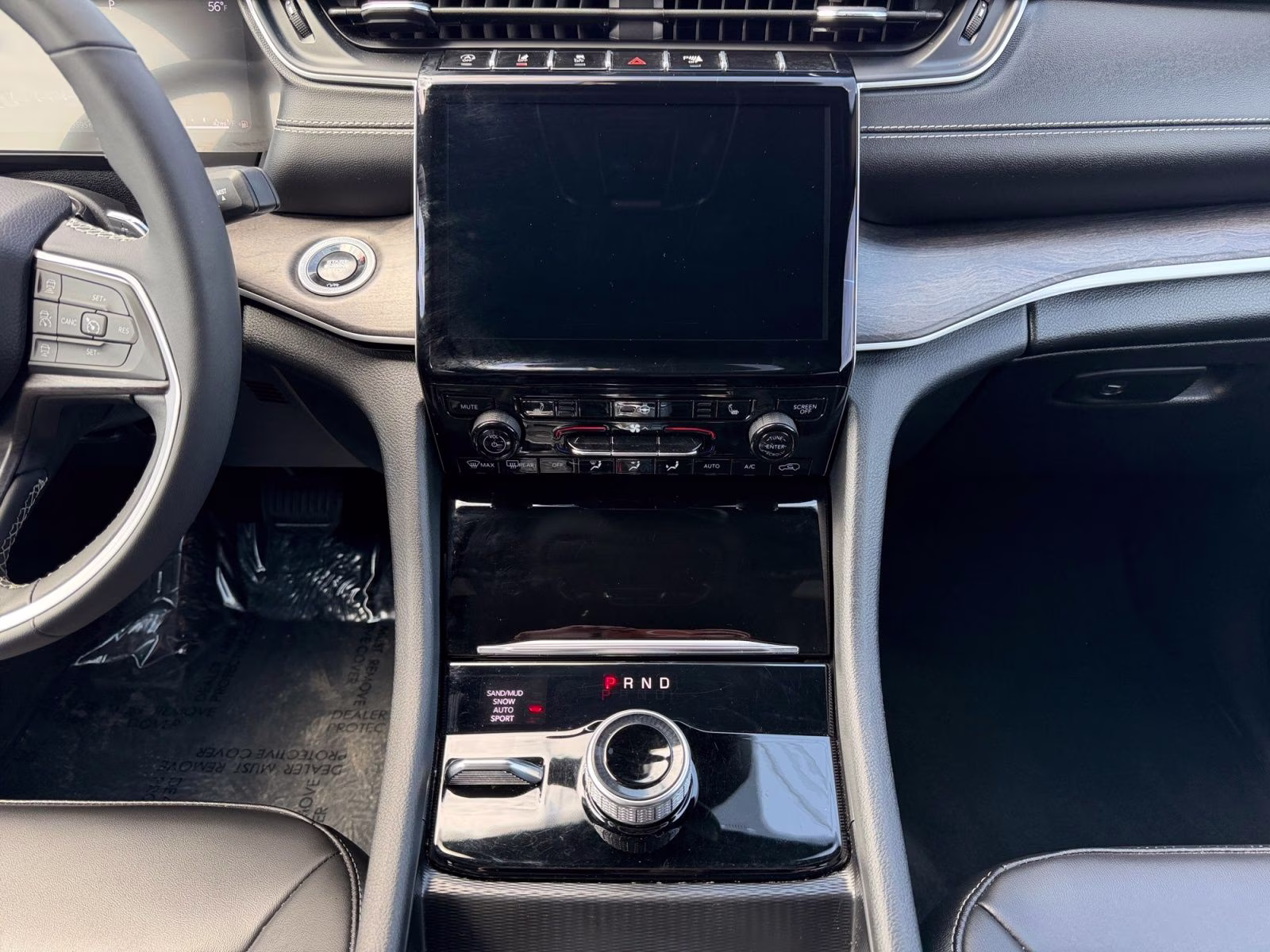 2025 Baltic Gray Metallic Clearcoat Jeep Grand Cherokee Limited 4X4 SUV
