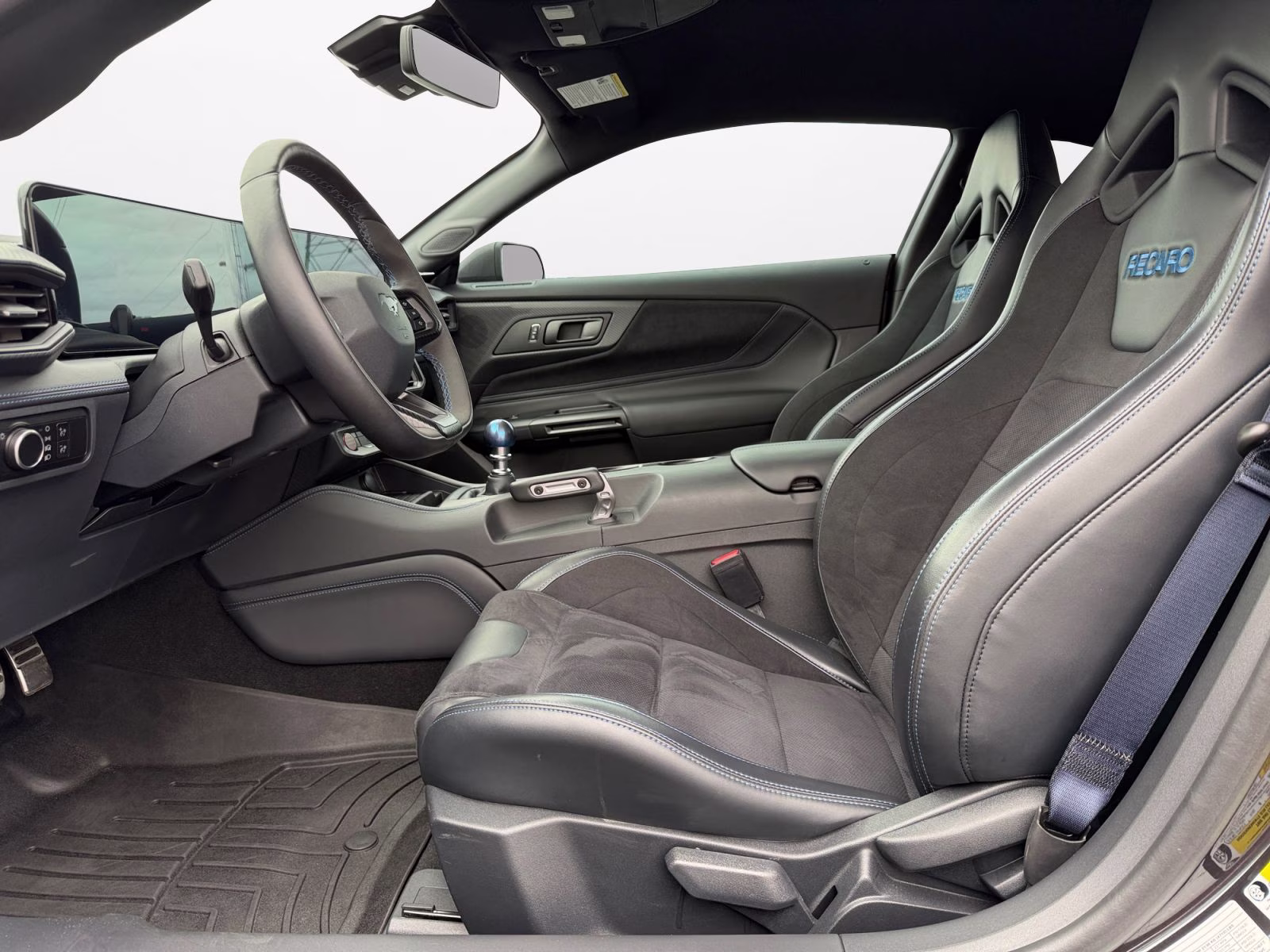 2024 Dark Matter Gray Metallic Ford Mustang Dark Horse RWD Coupe