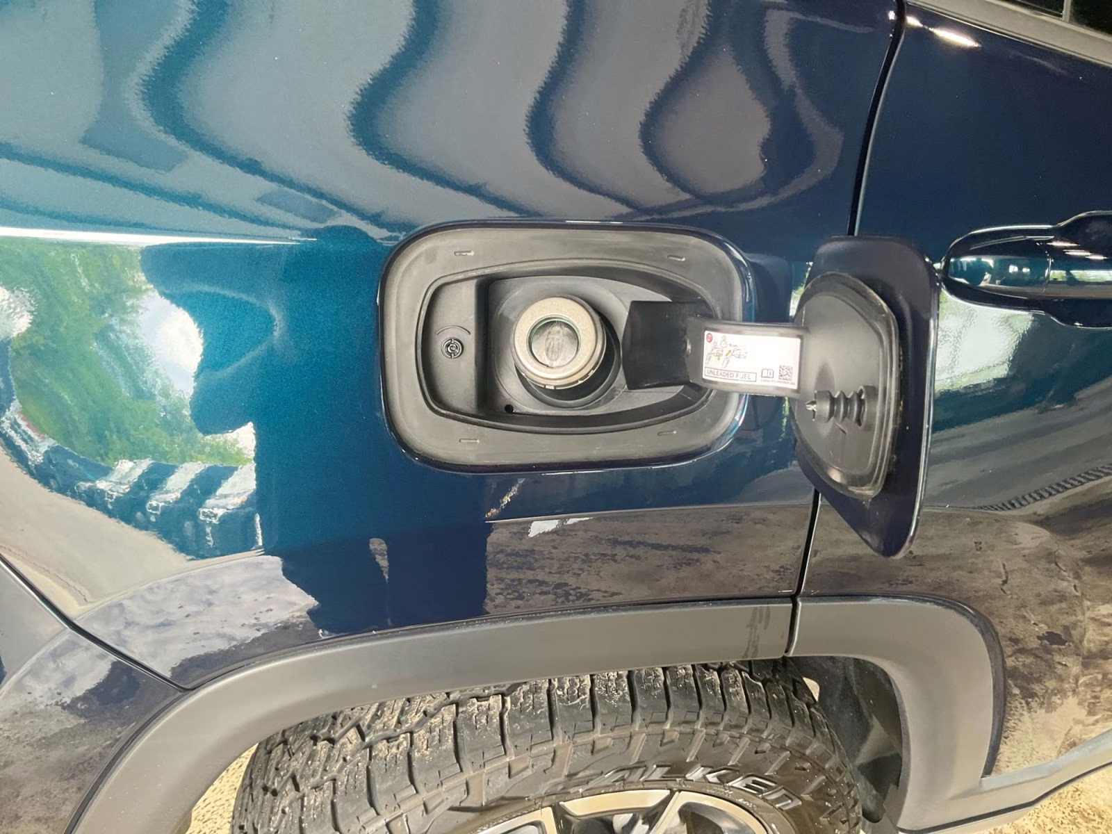 2024 Fathom Blue Pearlcoat Jeep Compass Trailhawk 4X4 SUV