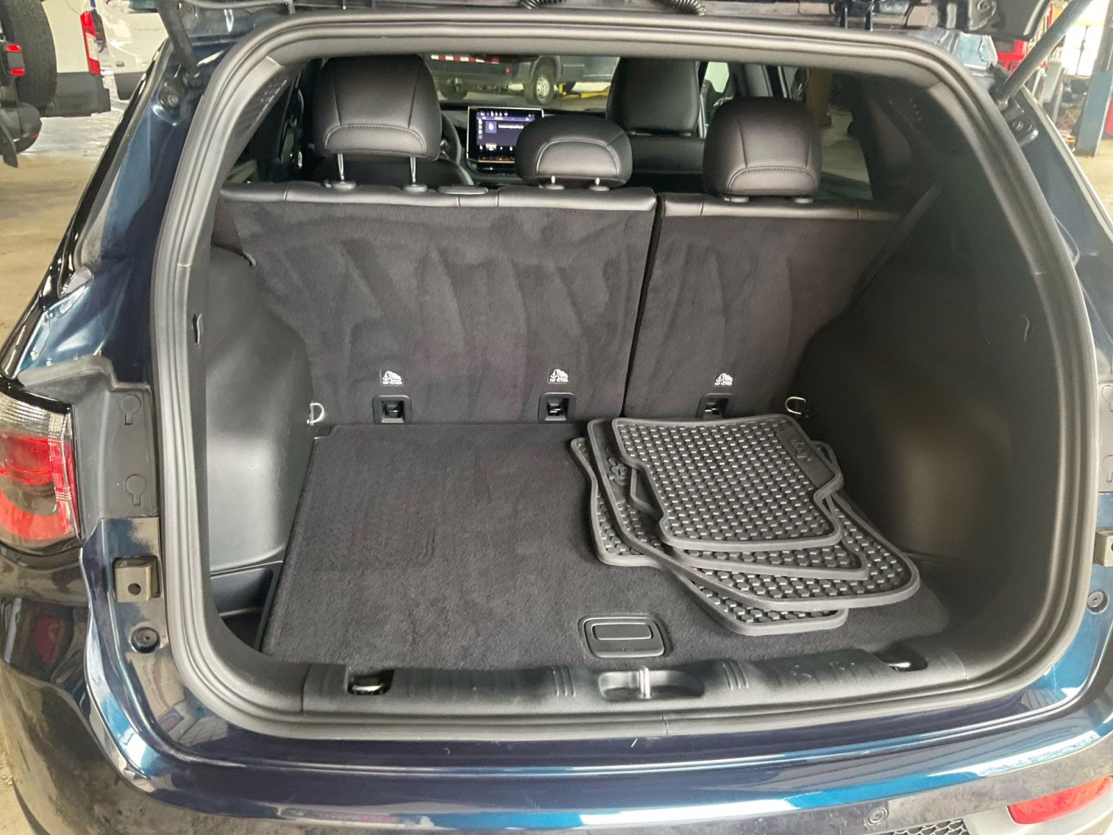 2024 Fathom Blue Pearlcoat Jeep Compass Trailhawk 4X4 SUV