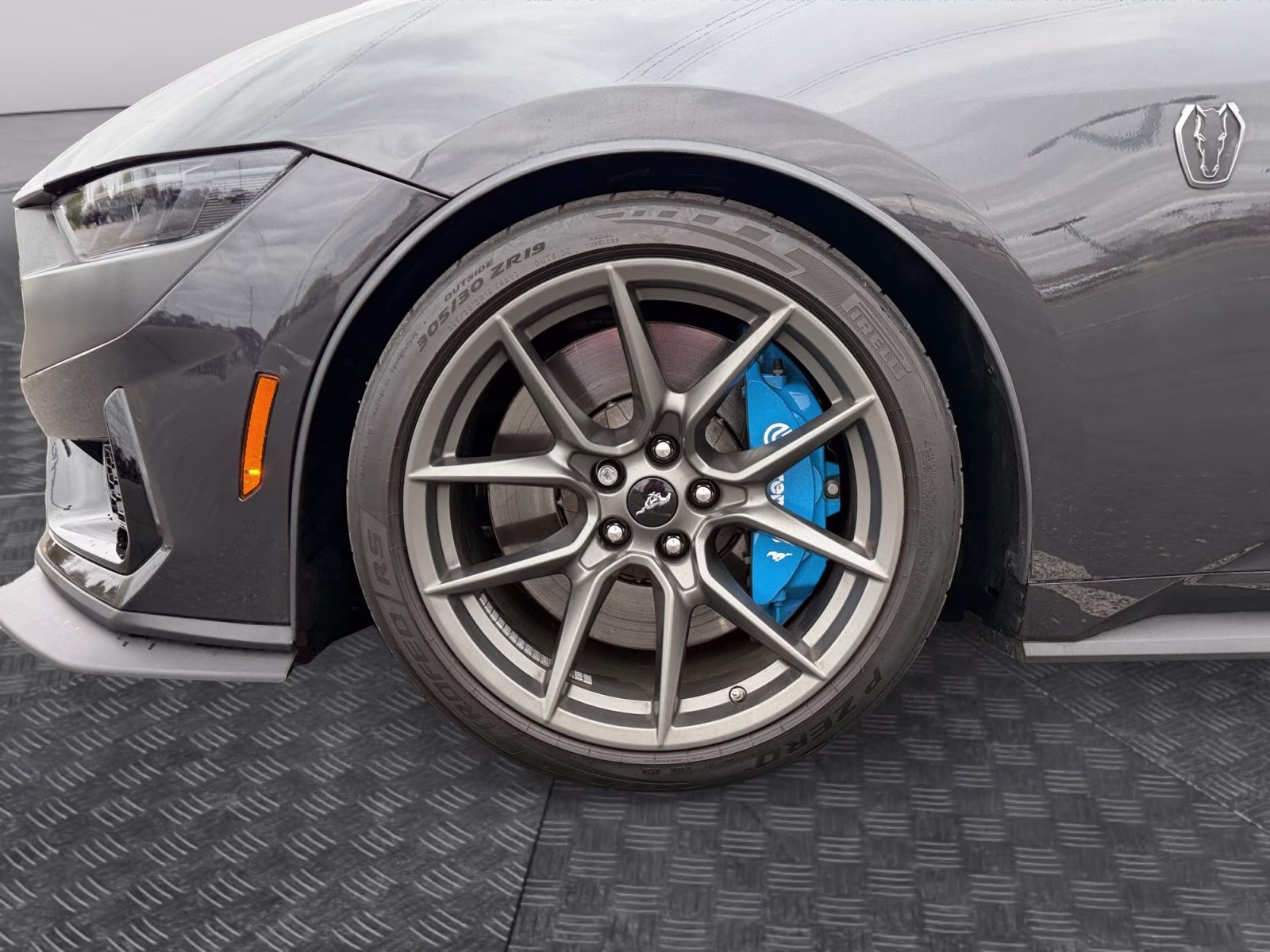 2024 Dark Matter Gray Metallic Ford Mustang Dark Horse RWD Coupe