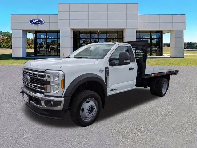 2026 Oxford White Ford Super Duty F-550 DRW XL 4X4 Truck