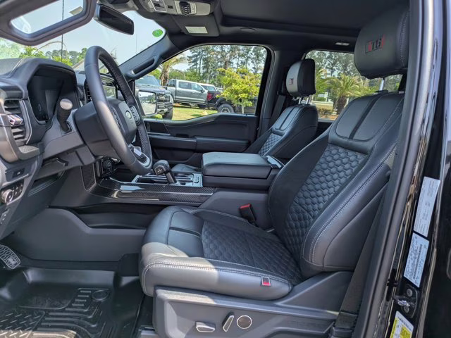 2026 Black Metallic Ford F-150 LARIAT 4X4 Truck