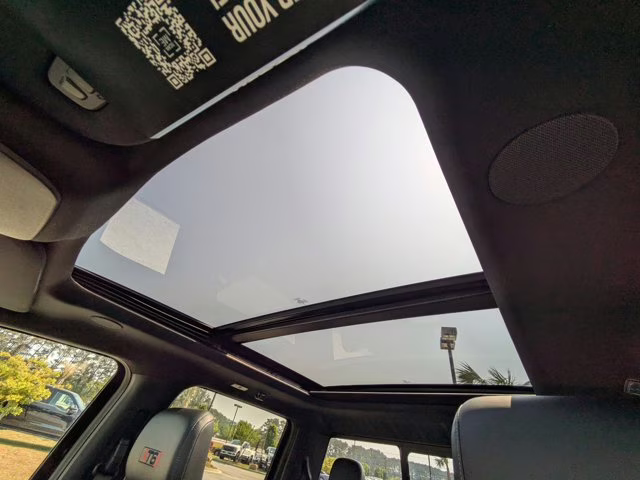 2026 Black Metallic Ford F-150 LARIAT 4X4 Truck
