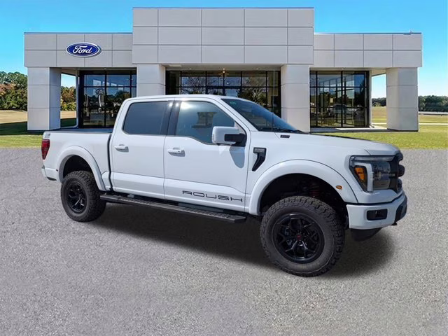 2026 Oxford White Ford F-150 LARIAT 4X4 Truck