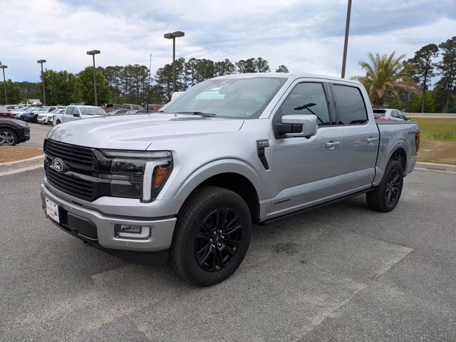 2025 Silver Metallic Ford F-150 Platinum 4X4 Truck