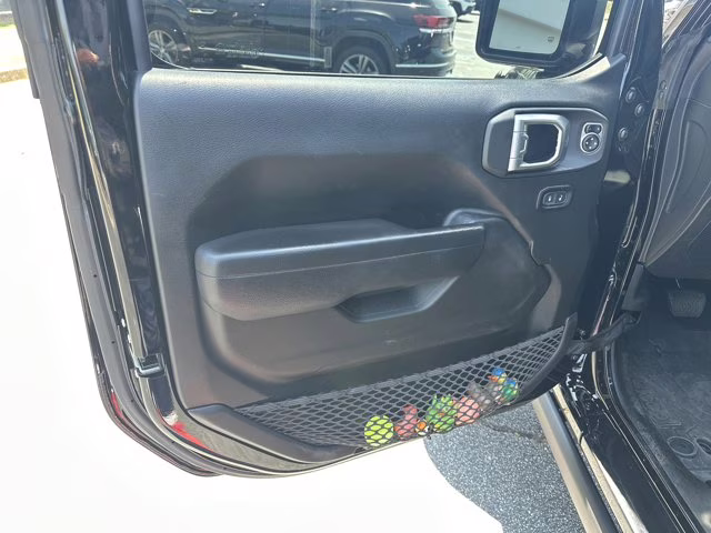 2024 Black Clearcoat Jeep Wrangler 4X4 Convertible