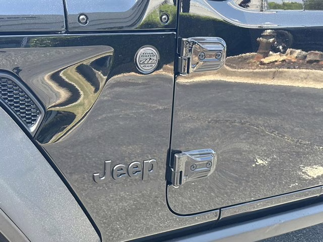 2024 Black Clearcoat Jeep Wrangler 4X4 Convertible