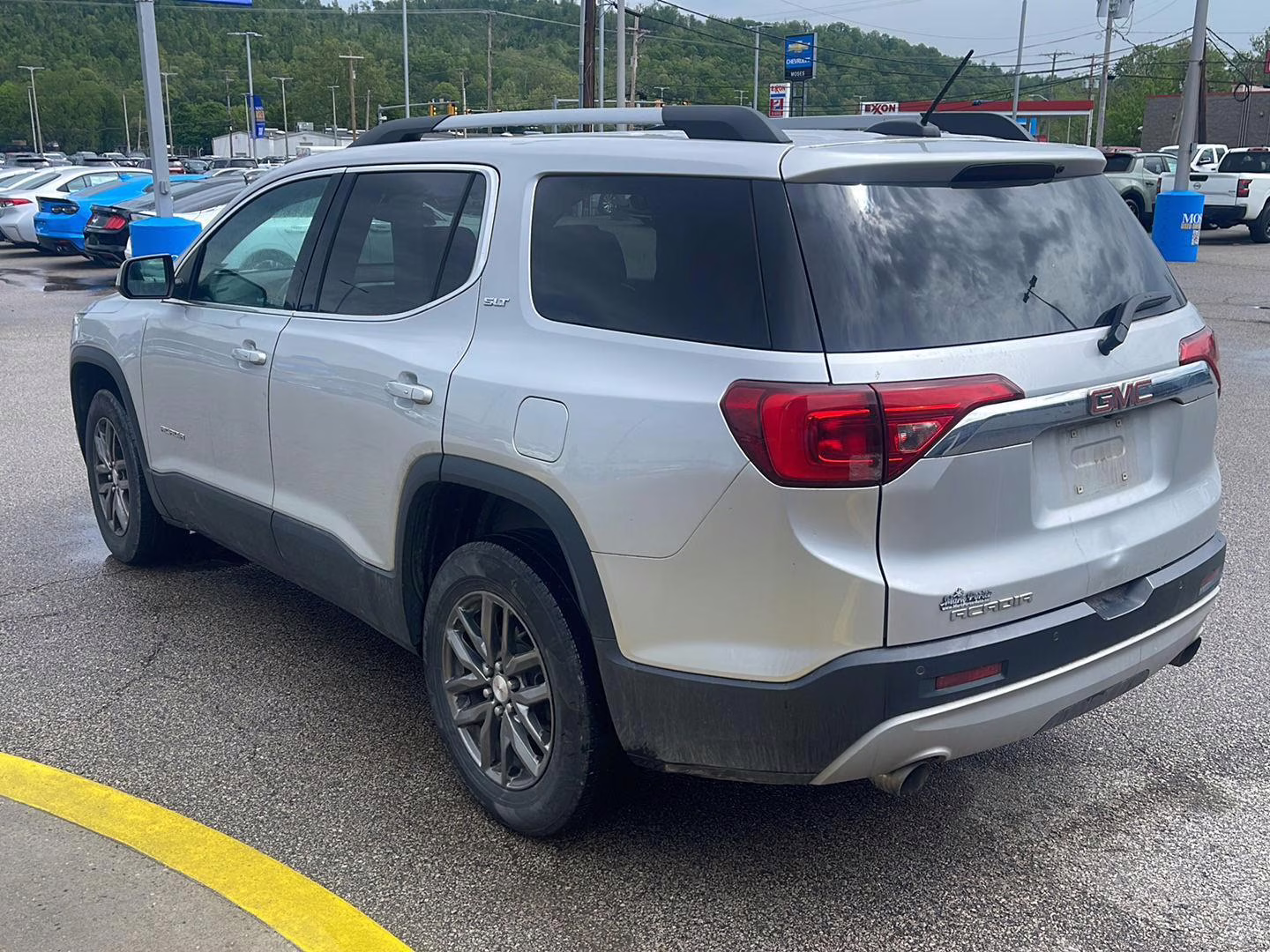 2019 Quicksilver Metallic GMC Acadia SLT FWD 4 Door