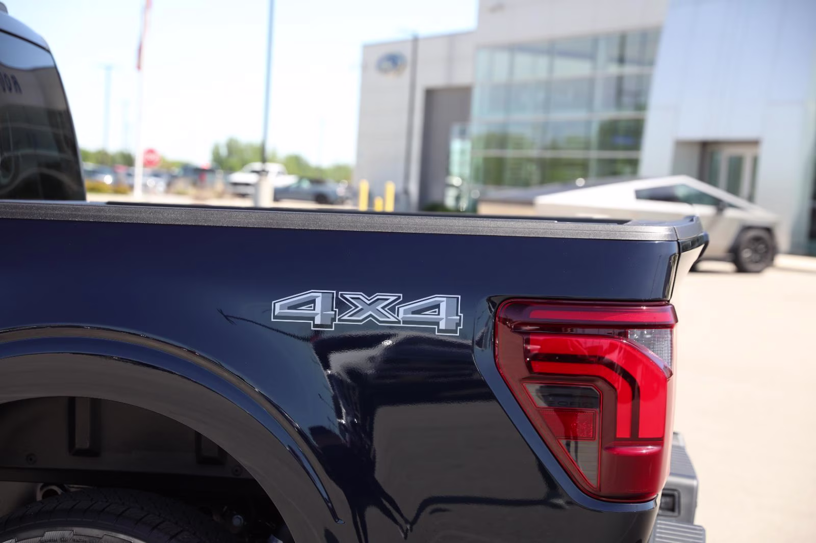 2026 Antimatter Blue Metallic Ford F-150 LARIAT 4X4 Truck