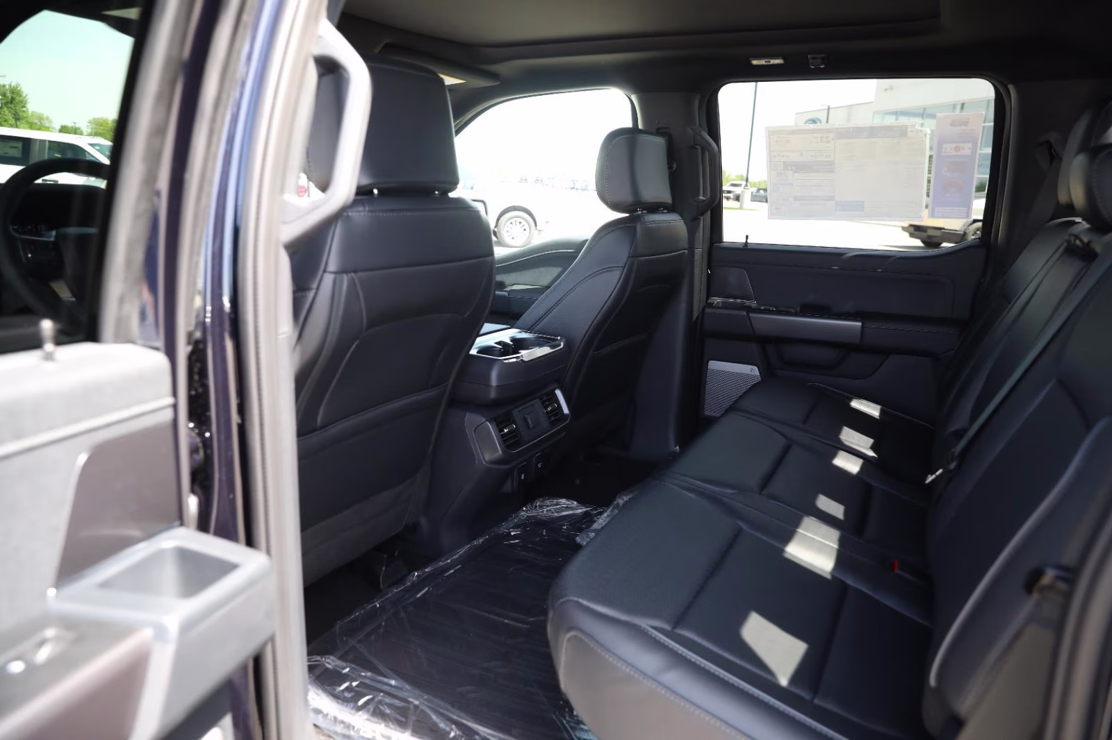 2026 Antimatter Blue Metallic Ford F-150 LARIAT 4X4 Truck