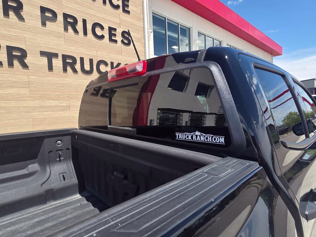 2023 Black Chevrolet Colorado Trail Boss 4X4 Truck