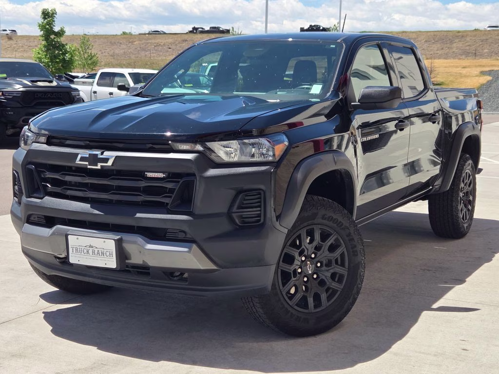 2023 Black Chevrolet Colorado Trail Boss 4X4 Truck