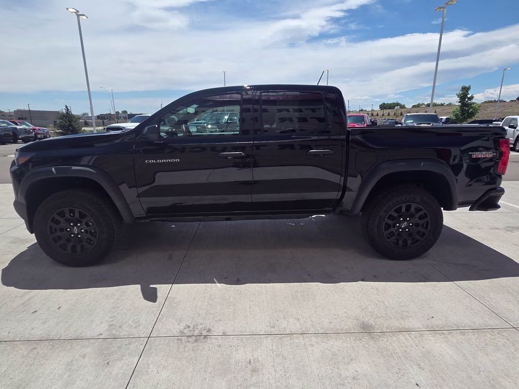 2023 Black Chevrolet Colorado Trail Boss 4X4 Truck