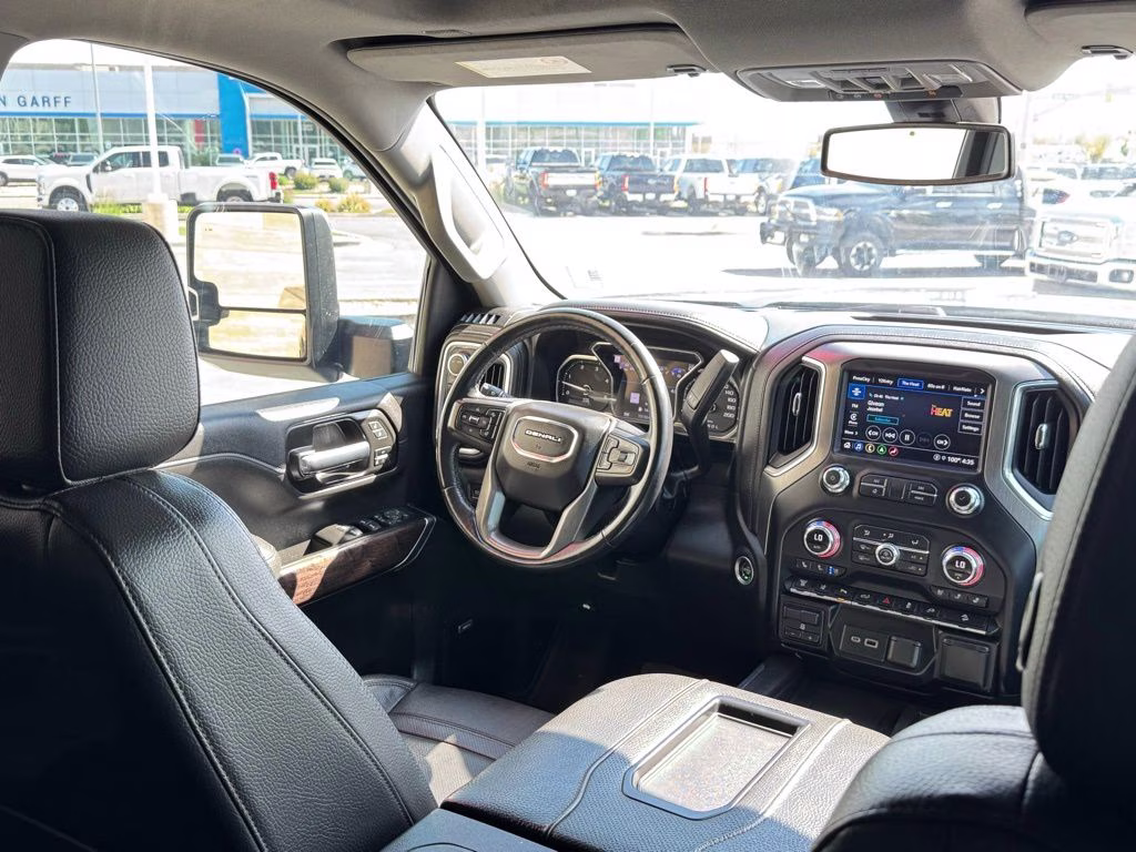 2022 Onyx Black GMC Sierra 3500HD Denali 4X4 Truck
