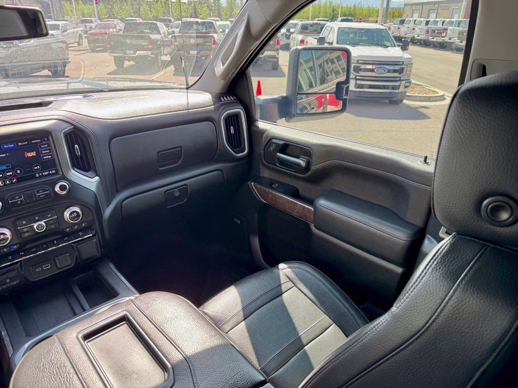 2022 Onyx Black GMC Sierra 3500HD Denali 4X4 Truck
