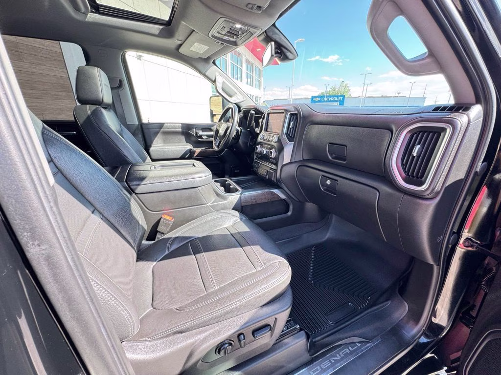 2022 Onyx Black GMC Sierra 3500HD Denali 4X4 Truck