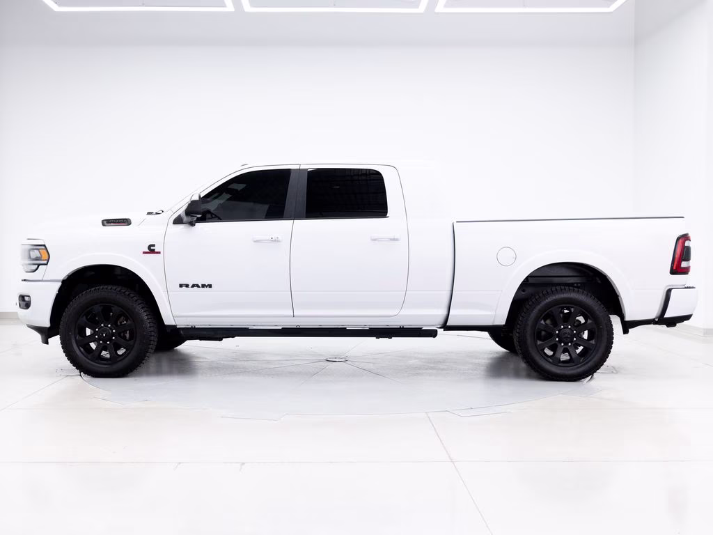 2022 Bright White Clearcoat Ram 3500 Laramie 4X4 Truck