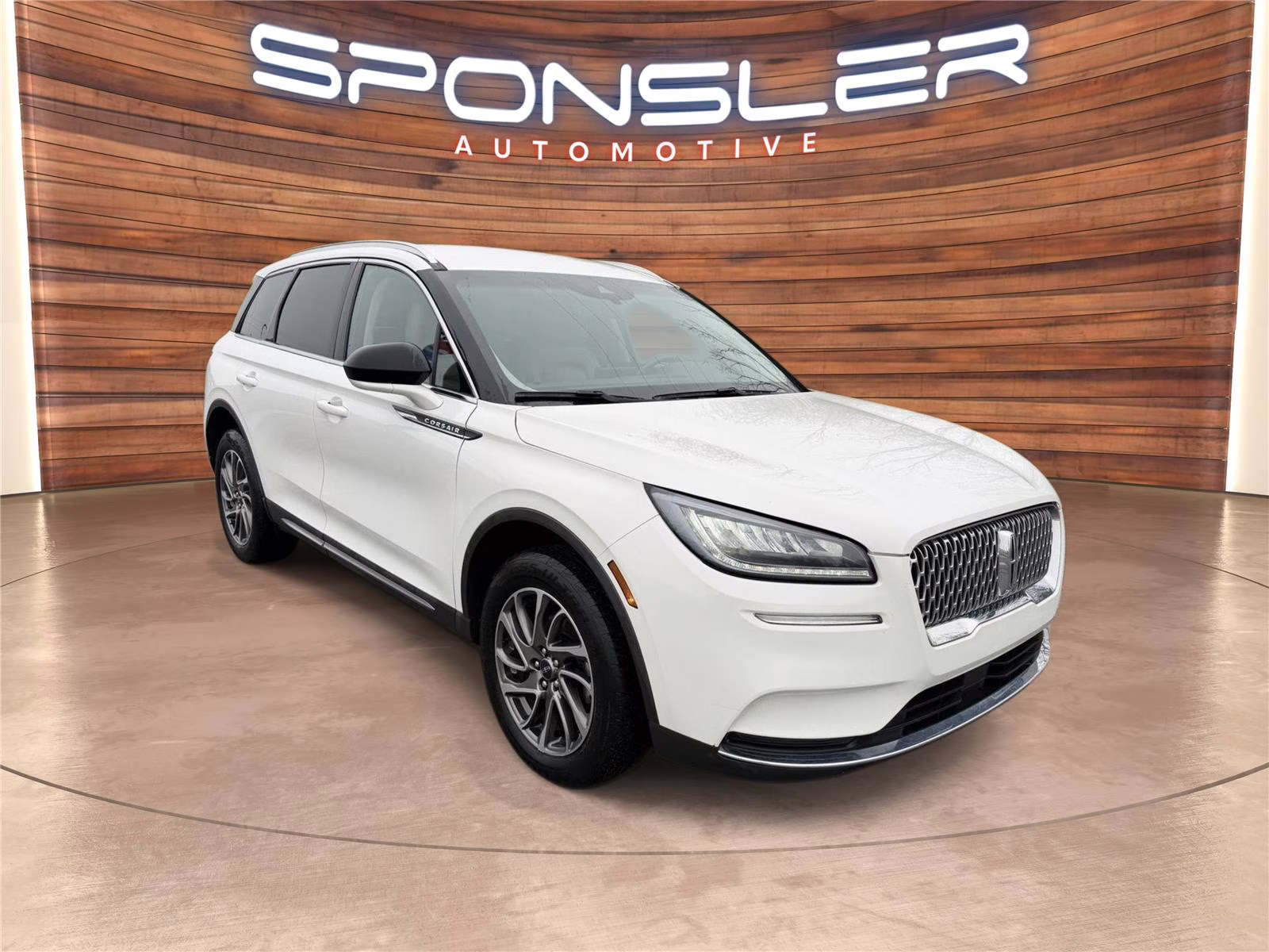 2020 Pristine White Lincoln Corsair Standard FWD SUV