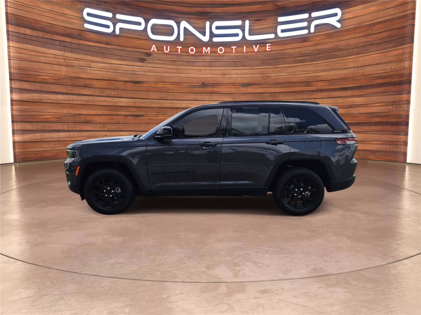 2024 Baltic Gray Metallic Clearcoat Jeep Grand Cherokee Altitude X 4X4 SUV