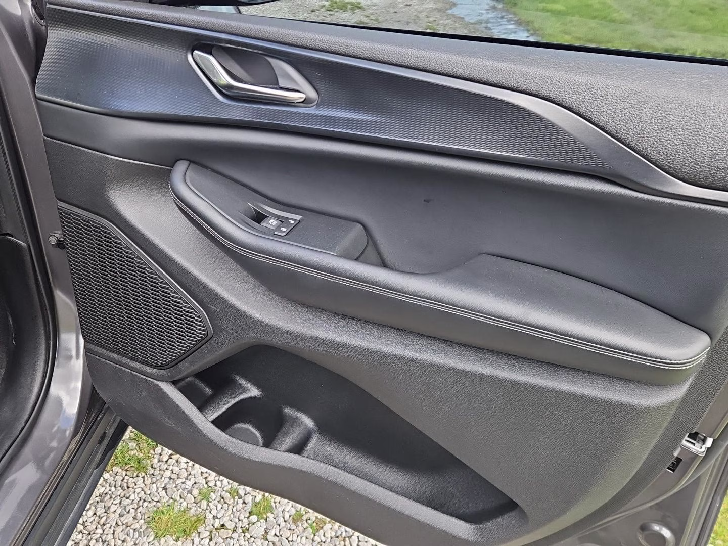 2024 Baltic Gray Metallic Clearcoat Jeep Grand Cherokee Altitude X 4X4 SUV