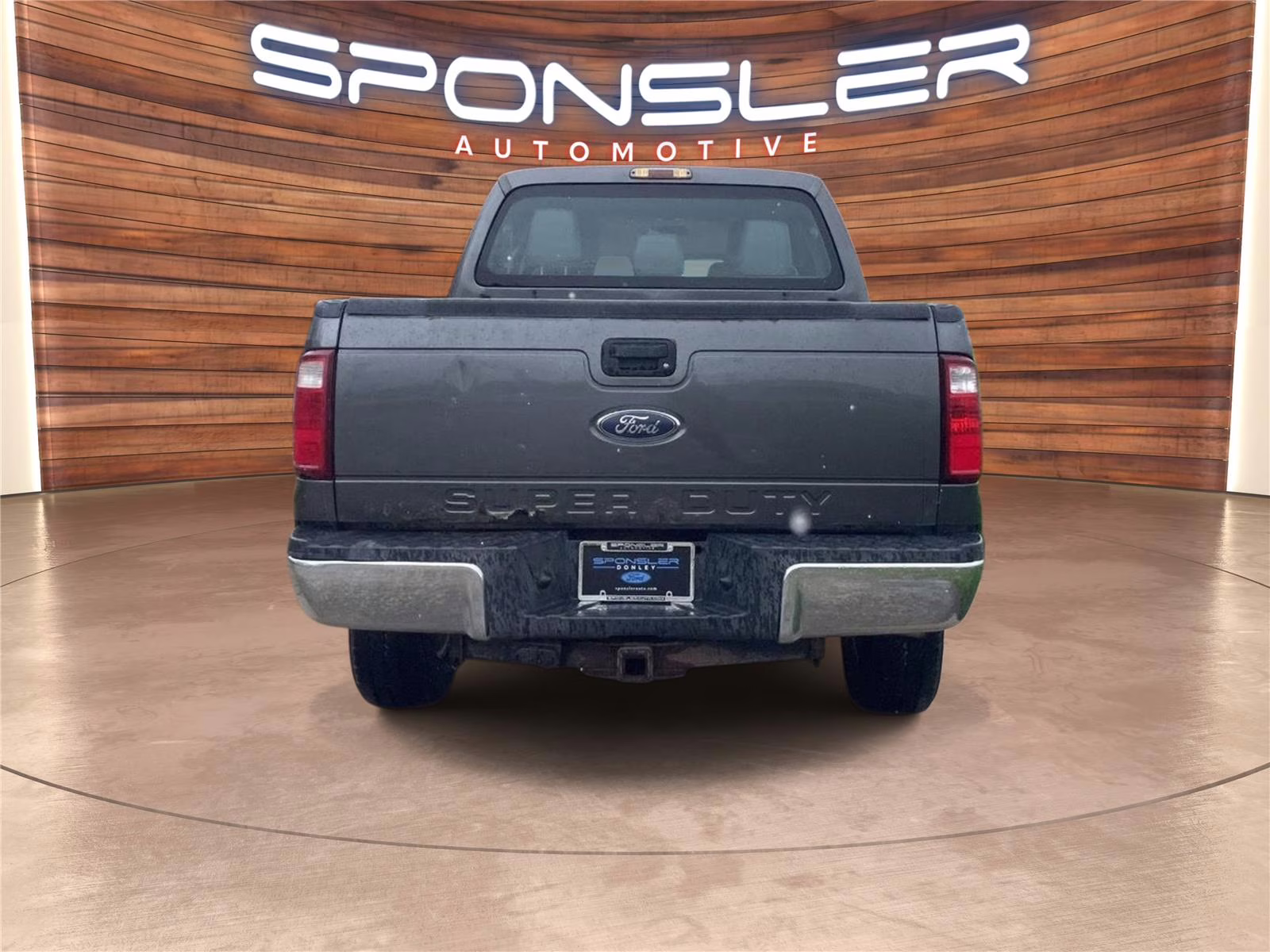 2015 Magnetic Metallic Ford Super Duty F-350 SRW XL 4X4 Truck