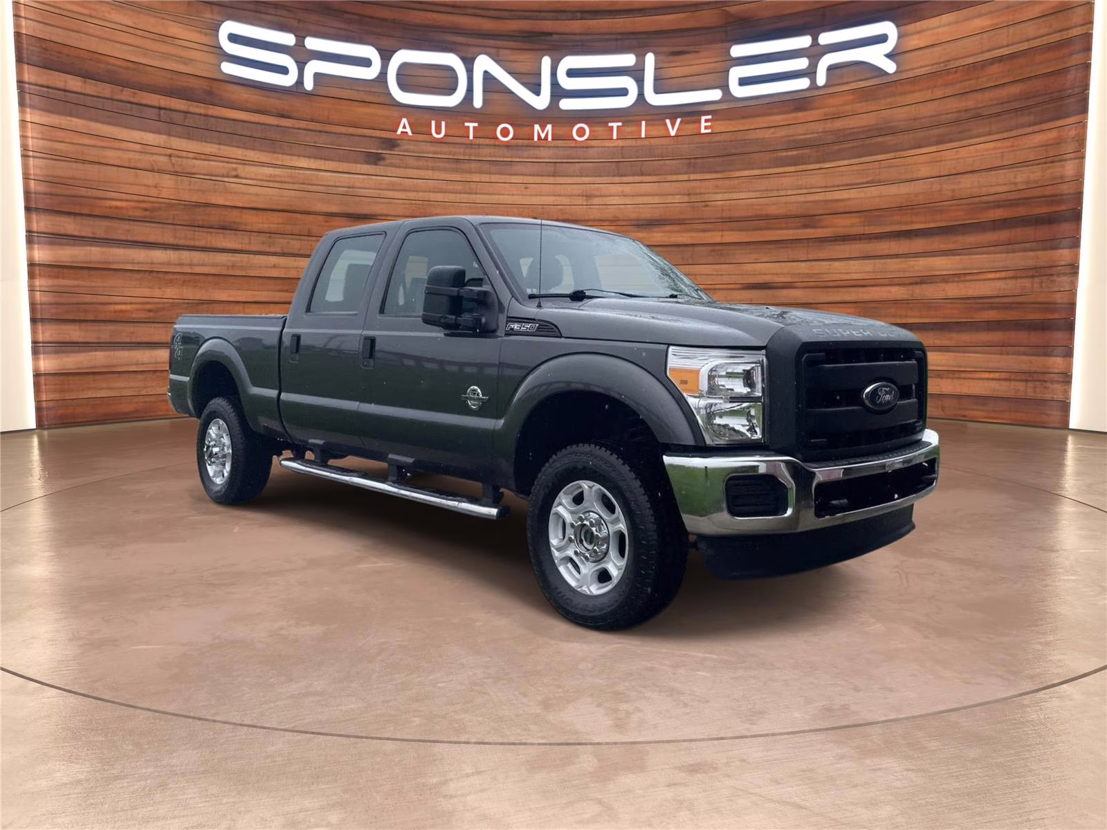 2015 Magnetic Metallic Ford Super Duty F-350 SRW XL 4X4 Truck