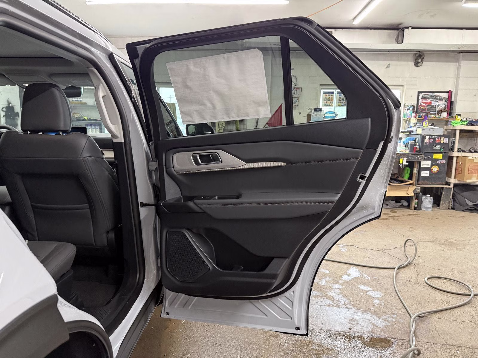 2026 Space White Metallic Ford Explorer Active w/200A Pkg 4X4 SUV