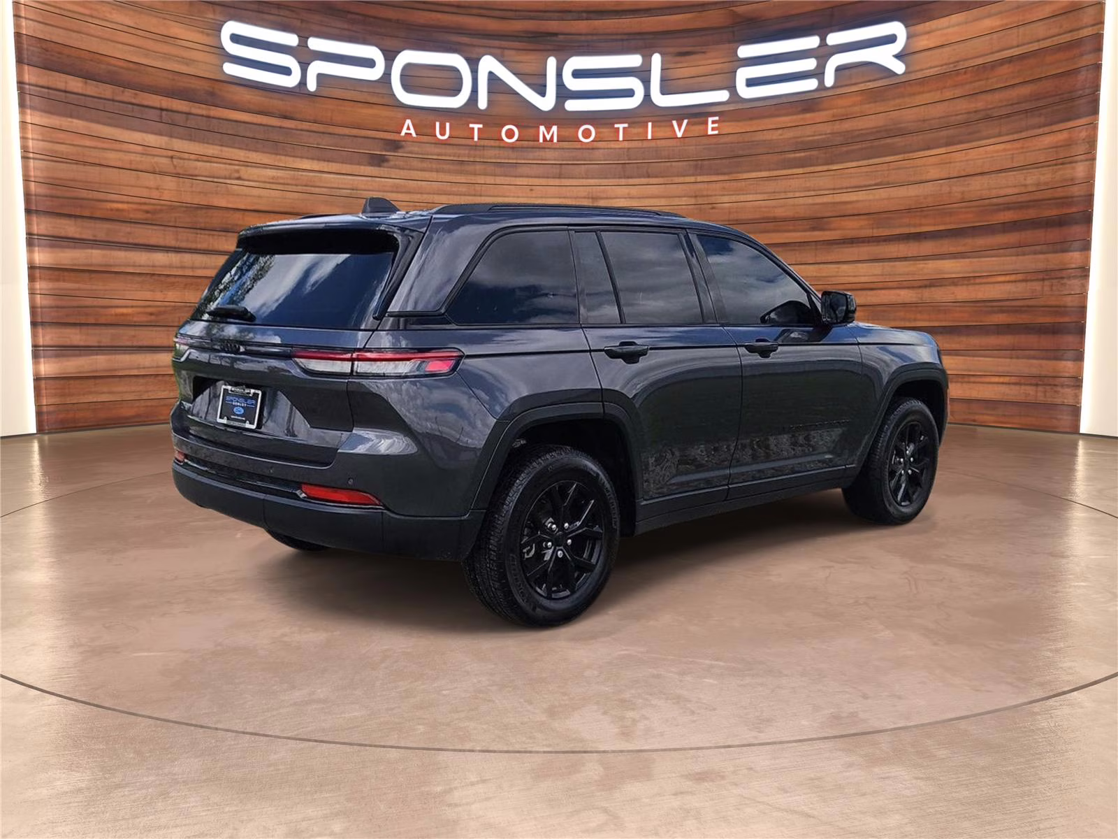 2024 Baltic Gray Metallic Clearcoat Jeep Grand Cherokee Altitude X 4X4 SUV