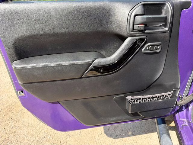 2016 Xtreme Purple Pearl Coat Jeep Wrangler Unlimited Sahara 4X4 SUV
