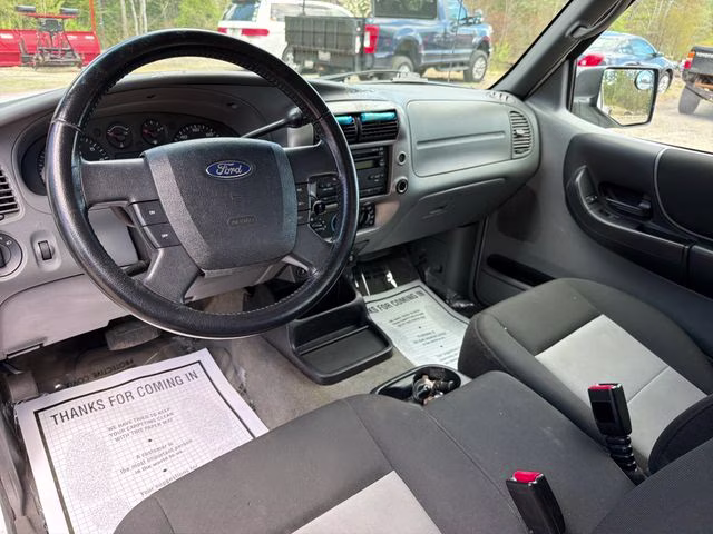 2011 Oxford White Ford Ranger XLT 4X4 Truck