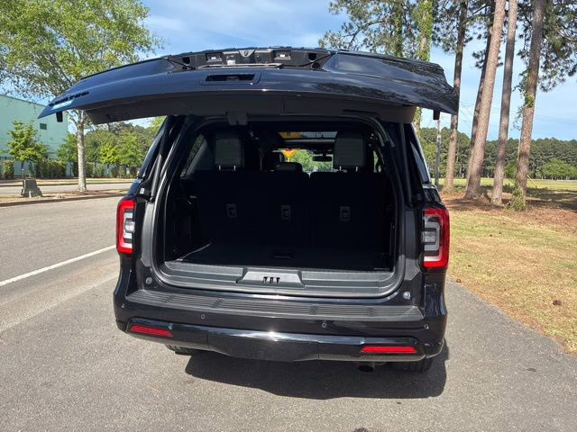 2023 Black Metallic Ford Expedition Limited RWD SUV