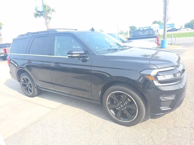 2023 Agate Black Metallic Ford Expedition Limited RWD SUV
